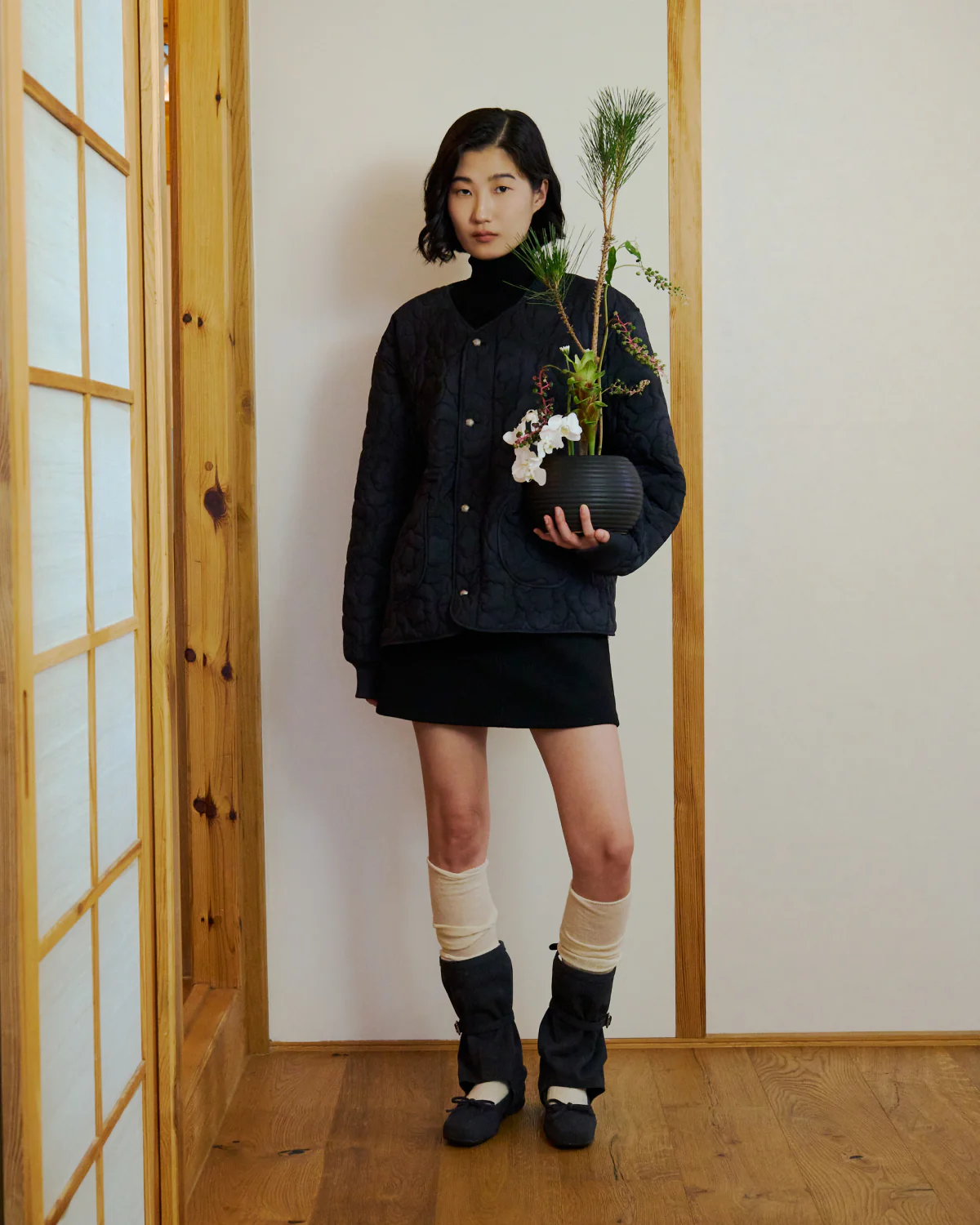 BLACK MOCHI QUILTED MILITARY LINER - Image 6