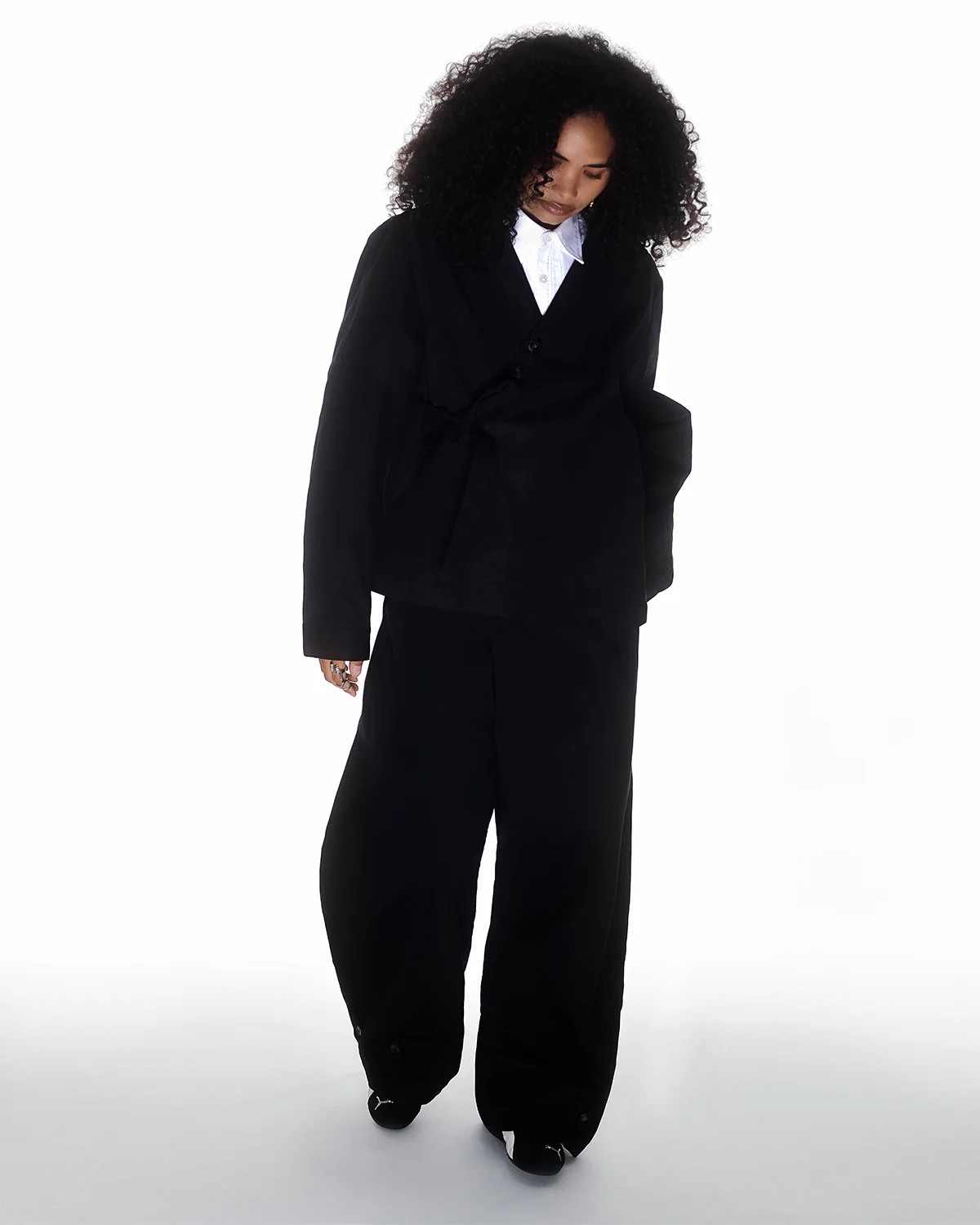 BLACK HANBOK TIE BLAZER - Image 5