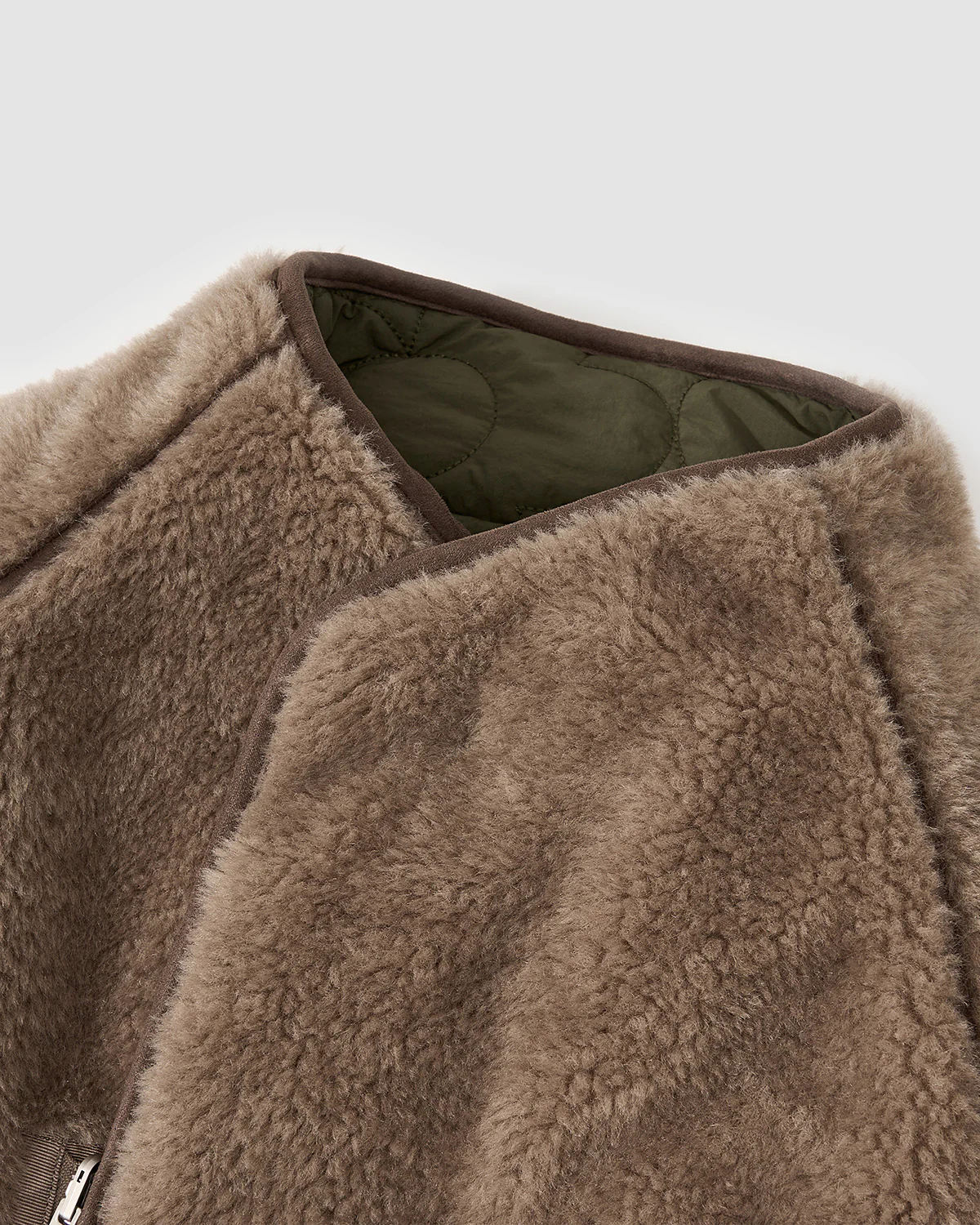 REVERSIBLE FLOWER QUILTED JEOGORI FLEECE - Image 6