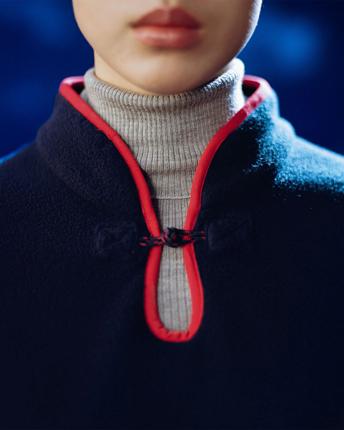 NAVY TEARDROP KNOT FLEECE - Image 8